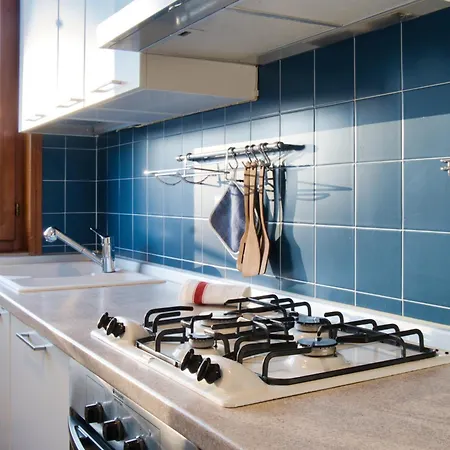 アパート Terrazza Alpina In Centro バルツィオ